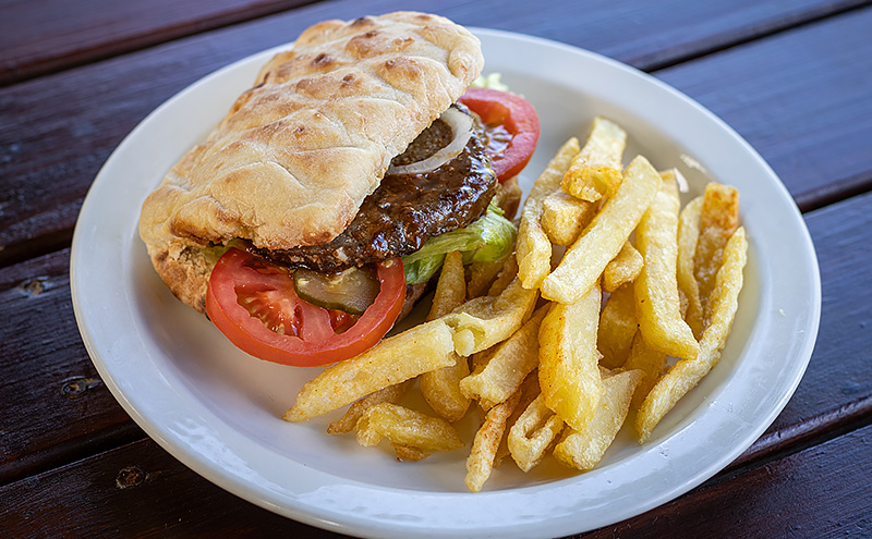 Roosterkoek burger at Wilgewandel